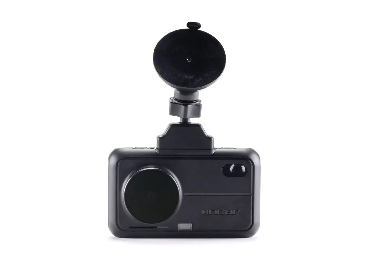 Incar SDR-180 <br/>Комбо-устройство Incar SDR-180 Manhattan GPS / 4K / 3840*2160 / Sony 335 <br />
 <br />
Процессор: Novatek NTK96670 <br />
Матрица: Sony 335, 5MP <br />
Дисплей: сенсорный 3″, 640×360 <br />
Разрешение записи: 4К UltraHD 3840×2160 30 к/сек и SuperHD 2560×1440 60 к/сек FullHD 1920×1080 60 к/сек <br />
Количество камер: 1 (2 опционально) <br />
Формат записи: H.265 <br />
Режим записи: циклическая, 1/3/5 минут <br />
Запись: времени и даты, скорости <br />
Звук: встроенный микрофон, встроенный динамик <br />
Режим фотосъемки: Есть <br />
Функции: датчик удара (G-сенсор), GPS, детектор движения в кадре, управление жестами, датчик освещенности, защита от сигналов CAS <br />
Беспроводное подключение: WI-FI <br />
Мобильное приложение: да, для IOS и Android <br />
Поддержка карт памяти: microSD (microSDHC) до 128 Гб не ниже 10-го класса, приобретается отдельно <br />
Угол обзора: 130° <br />
Крепление: магнитное крепление на присоске с поворотным механизмом по вертикали и горизонтали <br />
Диапазоны сигналов: K, X, Лазер, Стрелка <br />
Обнаружение радаров: Стрелка <br />
СТ/М, Крис, Арена, Визир, Сокол-М, Бинар, Радис, Искра, Беркут, Амата и другие <br />
Рабочая температура: от -10°С до +50°С <br />
Питание: 5 V, 2A <br />
Доступны базы данных GPS для стран: Абхазия, Армения, Азербайджан, Беларусь, Эстония, Грузия, Киргизстан, Казахстан, Литва, Латвия, Молдова, Россия, Туркменистан, Украина, Узбекистан. <br />