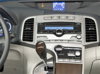 Incar RTY-FC573 - Переходная рамка TOYOTA Venza 2009-2017 (9")
