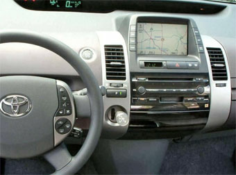 Incar RTY-N61 - Переходная рамка Toyota Prius(2002-2004) 2din