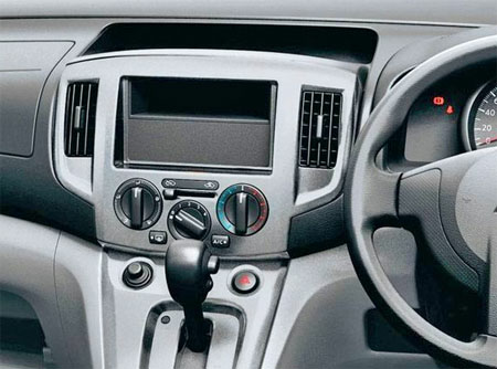 Incar RNS-FC773 - Переходная рамка NISSAN NV200 2009+, 9″