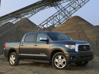 Переходная рамка AVIS AVS500FR для TOYOTA SEQUOIA / TUNDRA, 2DIN (#141)