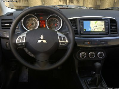Переходная рамка AVIS AVS500FR для MITSUBISHI LANCER X (2008-...), 2DIN (#092)