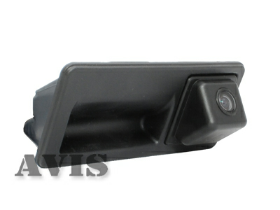 CCD штатная камера заднего вида AVIS AVS321CPR (#003) для VOLKSWAGEN JETTA VI (2011-...) / PASSAT / TIGUAN (2008-...) / TOUAREG II (2010-...) / TOURAN