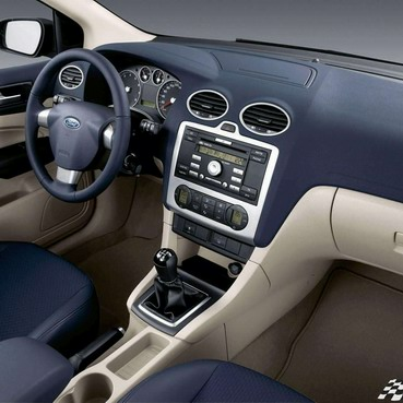 Intro RFO-N02S - Переходная рамка Ford Focus II