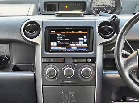 Incar RTY-FC556 - Переходная рамка TOYOTA bB 2000-2005, 9″