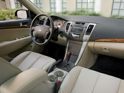 Переходная рамка AVIS AVS500FR для HYUNDAI NF (2008-2010), 2DIN (#042)