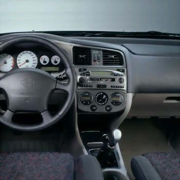 Intro RNS-N03 - Переходная рамка Nissan Primera
