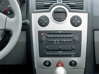 Incar RFR-N04 - Переходная рамка RENAULT Megane-2 (2002+) 1din