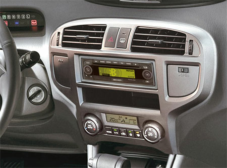 Incar RHY-FC418 - Переходная рамка HYUNDAI Matrix 2001-2010, 9″