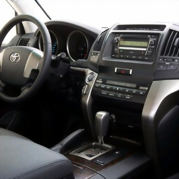 Intro RTY-N29 - Переходная рамка Toyota Land Cruiser 200