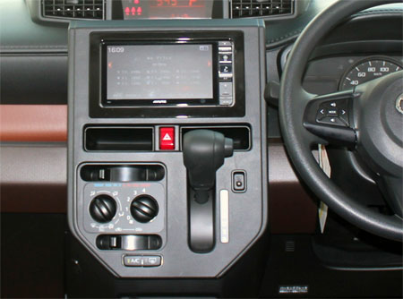 Incar RTY-FC191 - Переходная рамка Toyota Roomy 2016-2020, 9 дюйм. (Manual AC)
