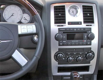 Incar 99-6507A - Переходная рамка Chrysler CHRYSLER 2005+ 300 C, PT,  Grand Cherokee (1din)
