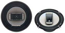 Акустика коаксиальная Pioneer TS-A1695. 16.5 см (6.5 дюйм.), Мощность динамиков 50 Вт (номинальная), 180 Вт (максимальная).