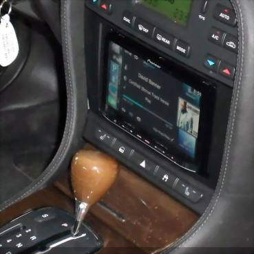 Intro RJA-XS02 - Переходная рамка Jaguar