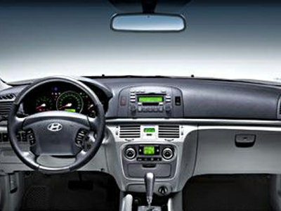 Переходная рамка AVIS AVS500FR для HYUNDAI NF (2005-2008), 2DIN (#040)