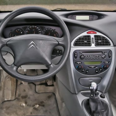 Intro RFR-N12 - Переходная рамка Citroen C5