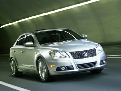 Переходная рамка AVIS AVS500FR для SUZUKI KIZASHI, 2DIN (#123)