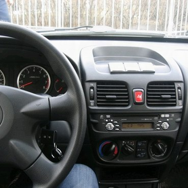 Intro RNS-N01 - Переходная рамка Nissan Almera
