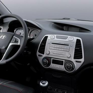 Intro RHY-N40 - Переходная рамка Hyundai i20 12+