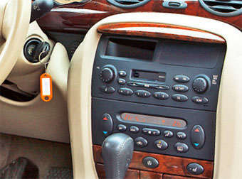 Incar RRO-N75-2 - Переходная рамка ROVER 75 (2din)