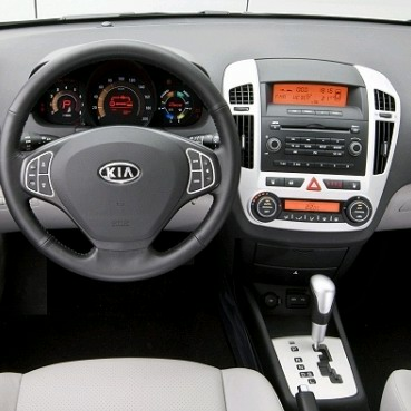 Intro 3/521 - Переходная рамка Kia Ceed