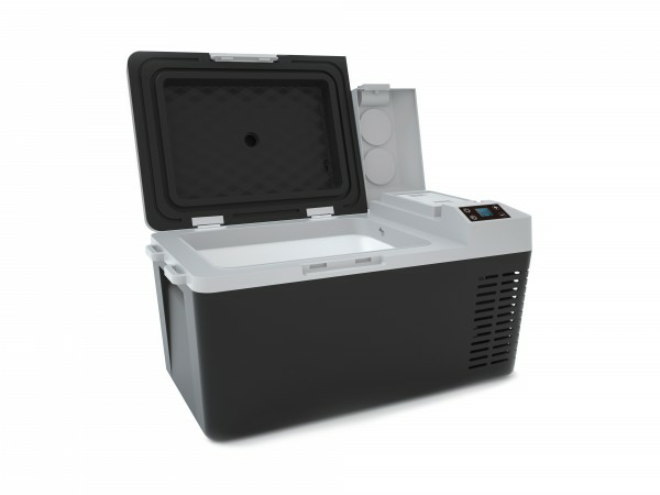 Filymore J30 <br/>  Компрессорный автохолодильник <br />
  <br />
 Диапазон температур -  от +10°C до -22°C<br />
 Полная Вместимость Л - 30 <br />
 Источник питания В DC12/24V <br />
 Номинальный ток постоянного тока - 3,75A/1,8A <br />
 Номинальная Потребляемая Мощность - 45 Вт <br />
 Потребляемая мощность кВтч/24ч - 0,272 <br />
 Уровень звукового шума, дБ(А) - ≤50 <br />
 Толщина вспенивания мм - 38,5 <br />
 Максимальный режим <br />
 ЭКО-режим<br />
 Холодильная система <br />
 Тип хладагента - R134a <br />
 Масса Нетто, Кг - 11,2 <br />
 Масса Брутто Кг - 12,5 <br />
 Размеры изделия (Д*Ш* В) мм - 586*320*412 <br />
 Внутренние размеры мм - L352×W248×H332 <br />
  <br />