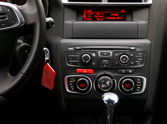 Incar RFR-FC242 - Переходная рамка CITROEN C4 2010-2015 (10")