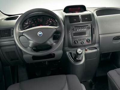 Переходная рамка AVIS AVS500FR для FIAT SCUDO, 2DIN (#100)