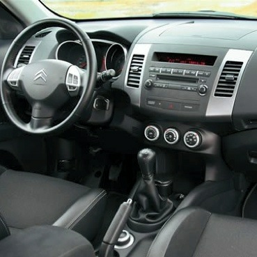 Intro RMS-N03 - Переходная рамка Citroen C-Crosser / Mitsubishi Outlander XL