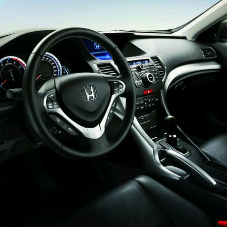 Intro RHO-N10 - Переходная рамка Honda Accord