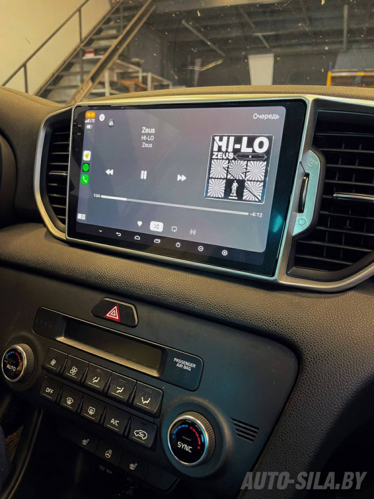 новая автомагнитола Mekede в Kia Sportage новая автомагнитола Mekede в Kia Sportage