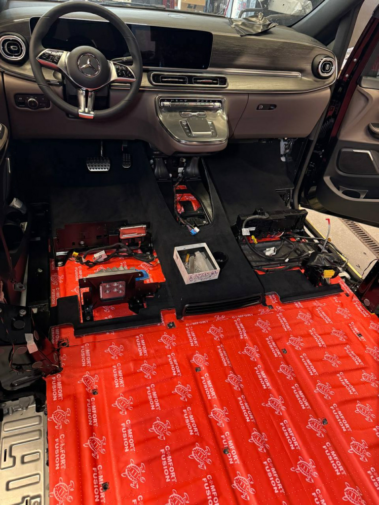 материал comfortmat fusion в Mercedes V-class