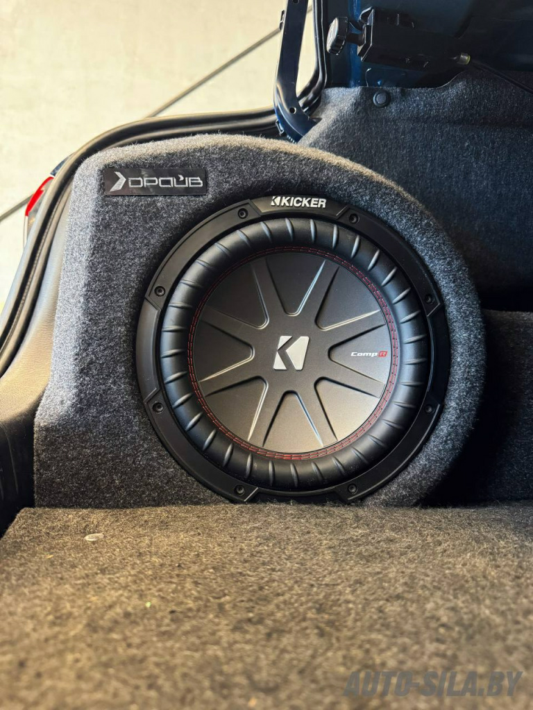 новый сабвуфер Kicker в Мазда 6 новый сабвуфер Kicker в Мазда 6