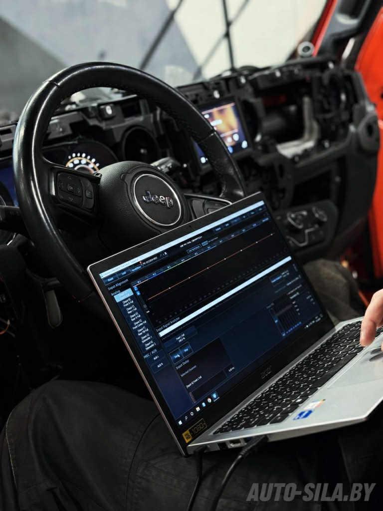 настраиваем новую аудиосистему в Jeep Wrangler JL настраиваем новую аудиосистему в Jeep Wrangler JL