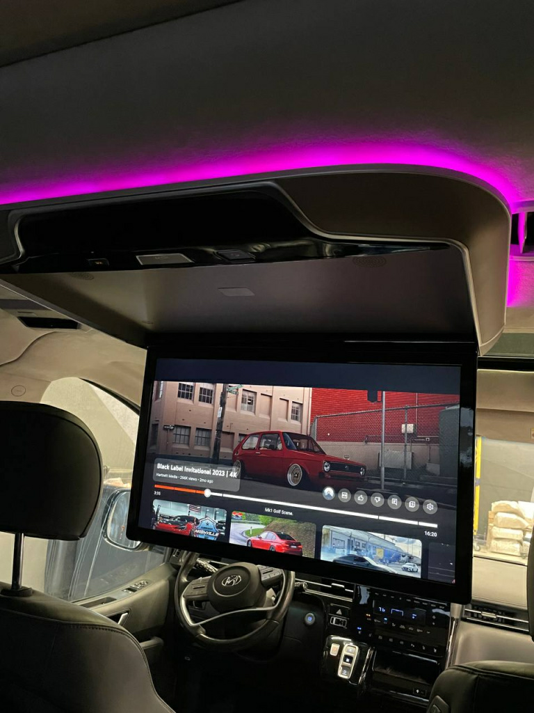  потолочный монитор в Hyundai Staria